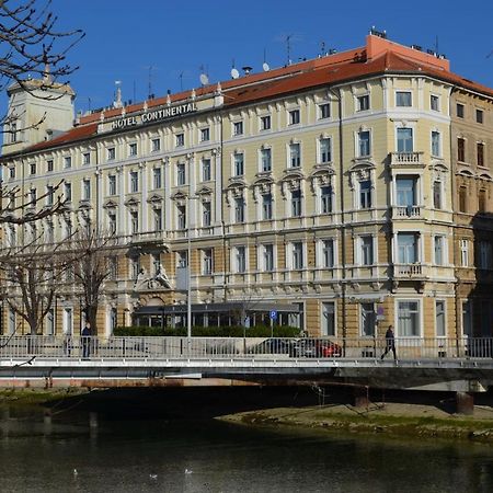 Rooms & Apartments Infinity Rijeka Exteriör bild